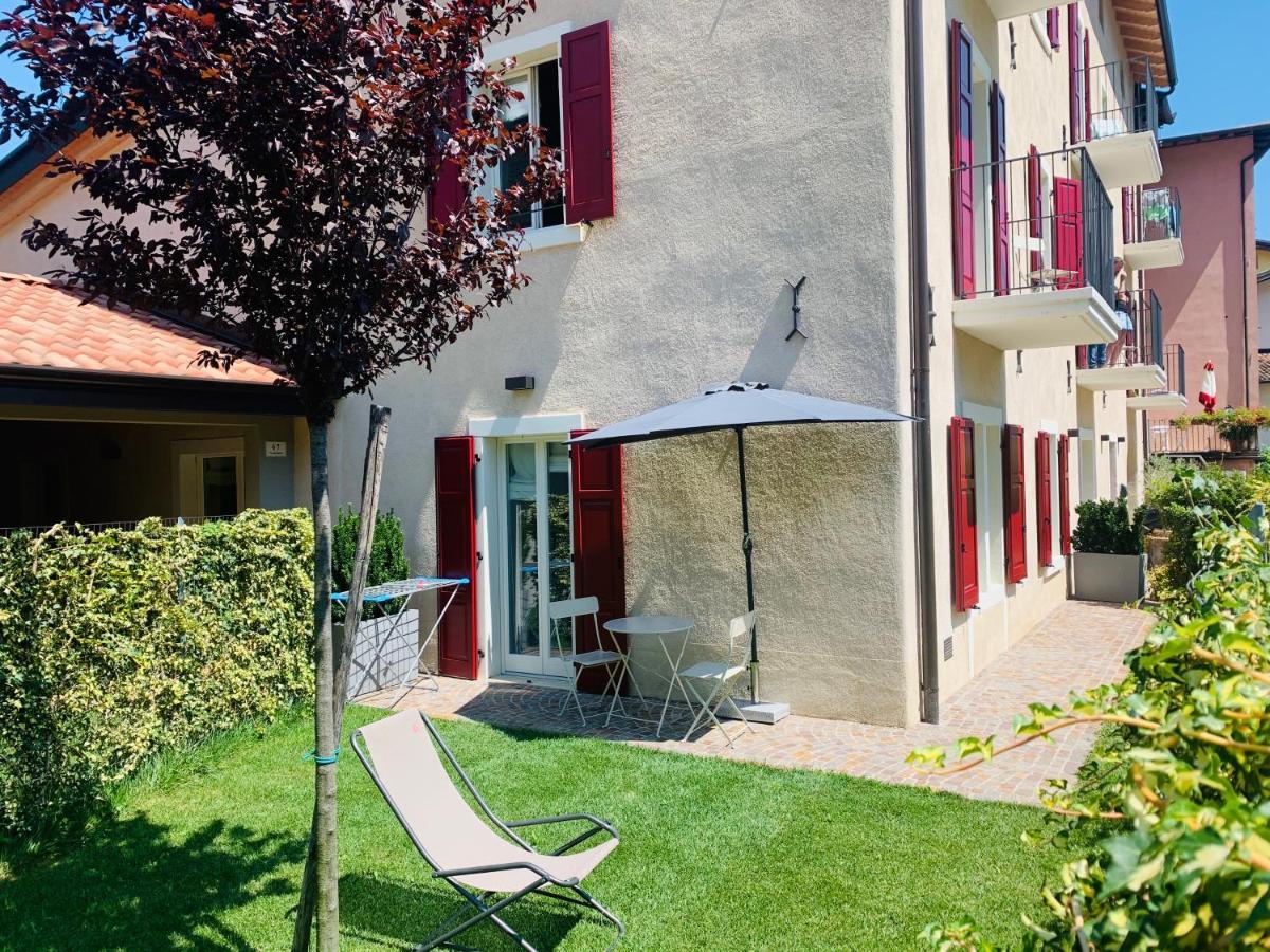 Albola Suite Holiday Apartments Riva del Garda Exterior photo