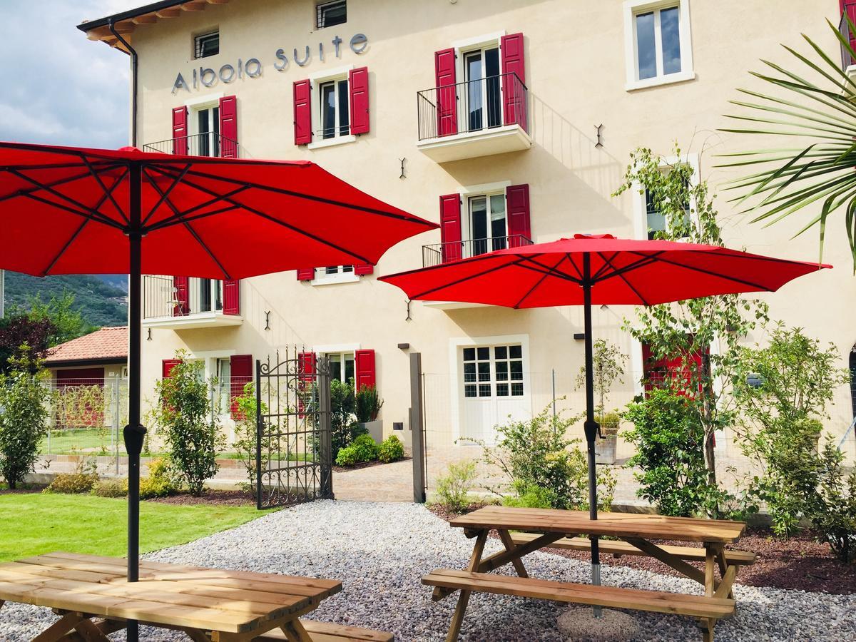 Albola Suite Holiday Apartments Riva del Garda Exterior photo